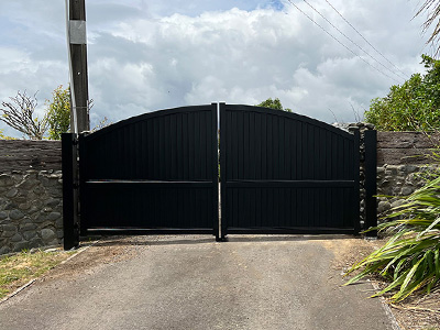 gates black